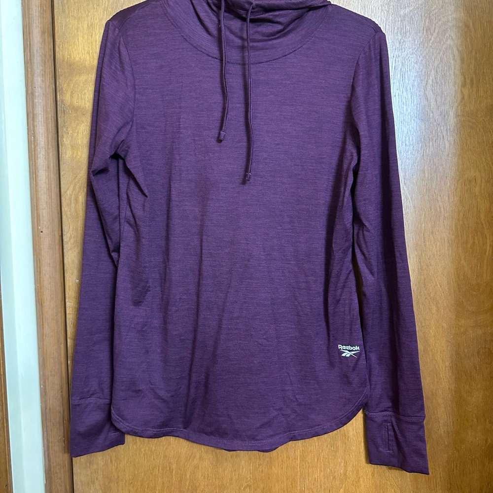 Reebok Athletic Top